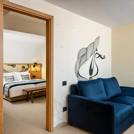 Valedor Boutique & 4*