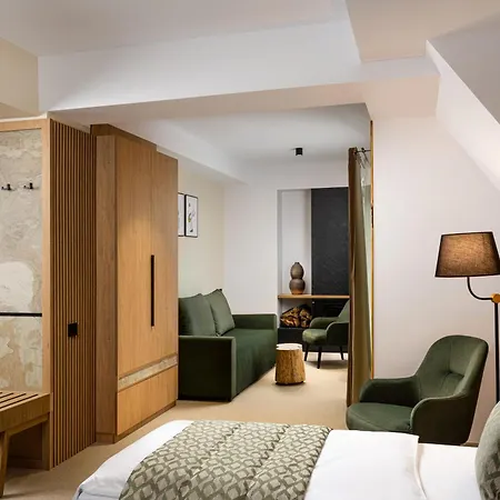 Valedor Boutique & 4* Buşteni