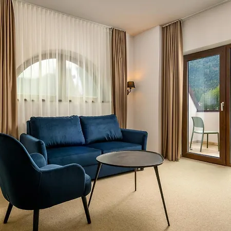 Hotell Valedor Boutique & 4*